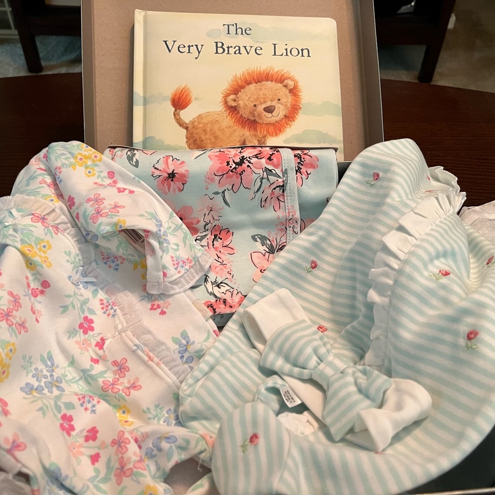 NEW!!!Newborn (girl) items